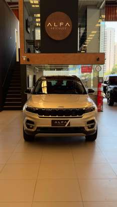 JEEP-COMMANDER-2023