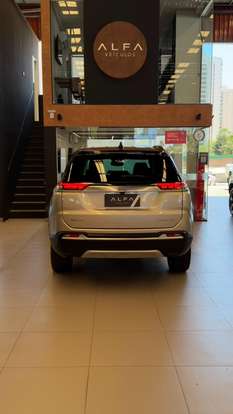 JEEP-COMMANDER-2023