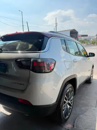 JEEP-COMPASS-2021