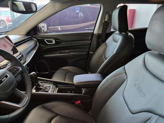 JEEP-COMPASS-2023