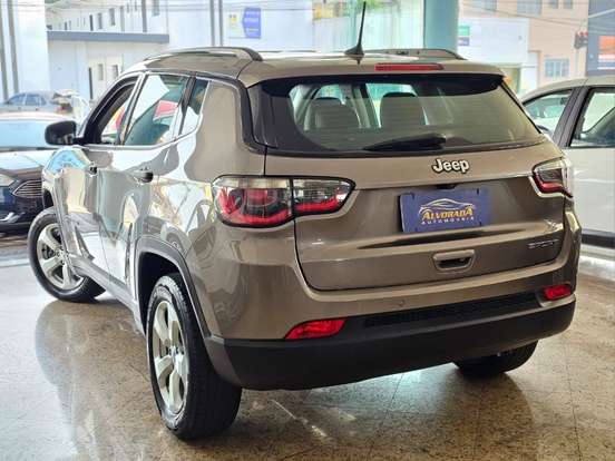JEEP-COMPASS-2.0 16V FLEX SPORT AUTOMÁTICO JEEP-COMPASS-2017