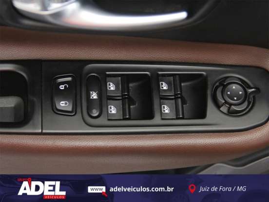 JEEP-RENEGADE-2021