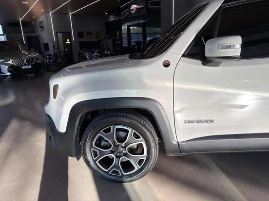 JEEP-RENEGADE-2016