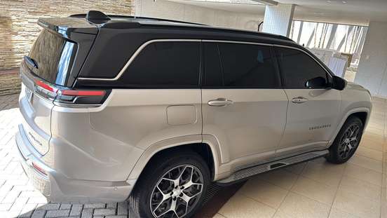 JEEP-COMMANDER-2.0 TD380 TURBO DIESEL OVERLAND AT9 JEEP-COMMANDER-2022