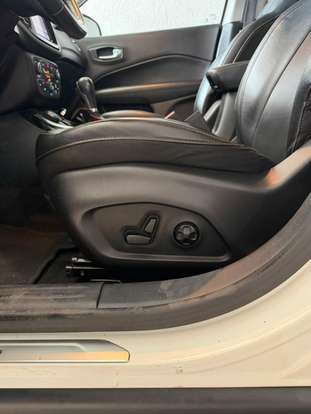 JEEP-COMPASS-2.0 16V DIESEL LIMITED 4X4 AUTOMÁTICO JEEP-COMPASS-2020