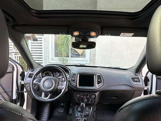 JEEP-COMPASS-2.0 16V DIESEL S 4X4 AUTOMÁTICO JEEP-COMPASS-2020