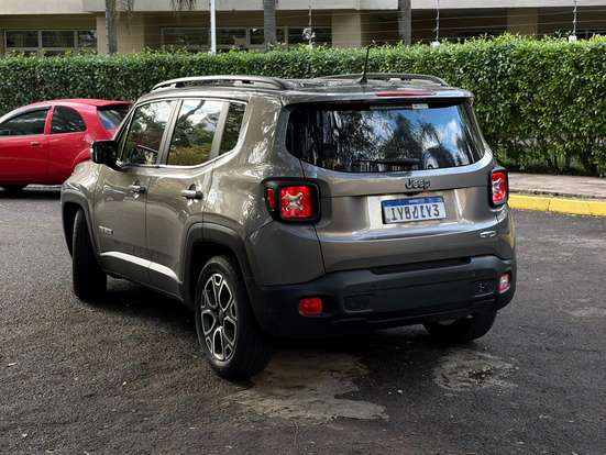 JEEP-RENEGADE-2018