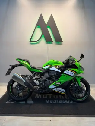 KAWASAKI NINJA ZX-4R KAWASAKI NINJA ZX-4R