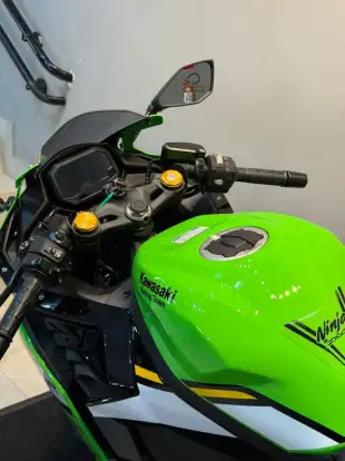 KAWASAKI-NINJA ZX-4R KAWASAKI-NINJA ZX-4R-2025