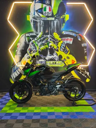 KAWASAKI Z400 KAWASAKI Z400