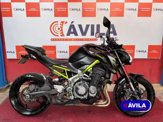 KAWASAKI Z900 