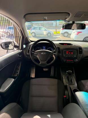KIA-CERATO-1.6 SX 16V FLEX 4P AUTOMÁTICO KIA-CERATO-2013