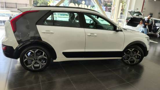 KIA-NIRO-2022