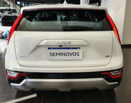 KIA-NIRO-2022