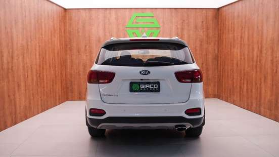 KIA-SORENTO-2017