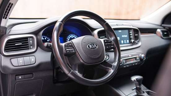 KIA-SORENTO-2017