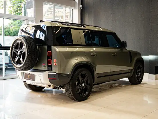 LAND ROVER-DEFENDER-2.0 P300 GASOLINA 110 SE AWD AUTOMÁTICO LAND ROVER-DEFENDER-2022