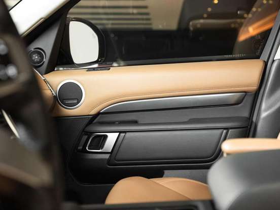 LAND ROVER-DISCOVERY-2024