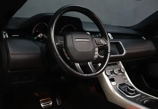 LAND ROVER-RANGE ROVER EVOQUE-2.0 HSE DYNAMIC CONVERSÍVEL 4WD 16V GASOLINA 2P AUTOMÁTICO LAND ROVER-RANGE ROVER EVOQUE-2017