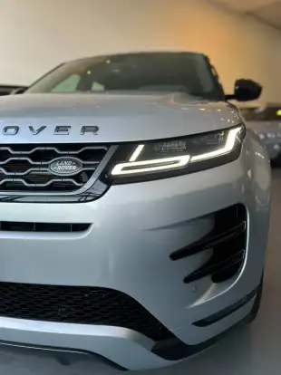 LAND ROVER-RANGE ROVER EVOQUE-2.0 P250 FLEX R-DYNAMIC SE AWD AUTOMÁTICO LAND ROVER-RANGE ROVER EVOQUE-2020