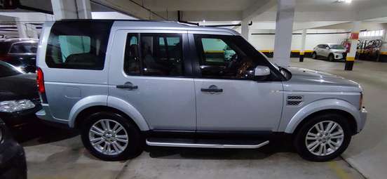 LAND ROVER-DISCOVERY 4-3.0 SE 4X4 V6 24V BI-TURBO DIESEL 4P AUTOMÁTICO LAND ROVER-DISCOVERY 4-2010