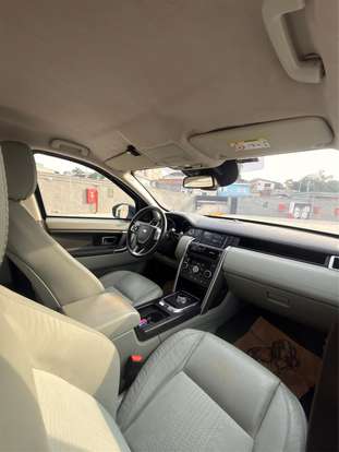 LAND ROVER-DISCOVERY SPORT-2015