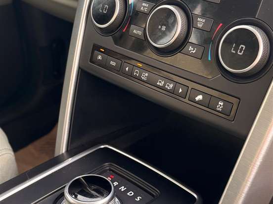 LAND ROVER-DISCOVERY SPORT-2.0 16V SI4 TURBO GASOLINA SE 4P AUTOMÁTICO LAND ROVER-DISCOVERY SPORT-2015