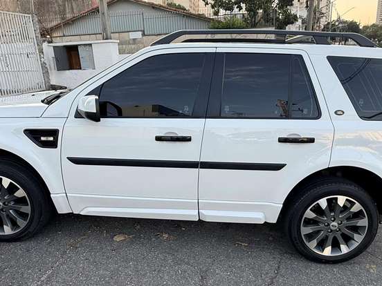 LAND ROVER-FREELANDER 2-2.2 DYNAMIC SD4 16V TURBO DIESEL 4P AUTOMÁTICO LAND ROVER-FREELANDER 2-2013