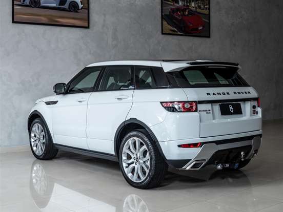 LAND ROVER-RANGE ROVER EVOQUE-2.0 DYNAMIC 4WD 16V GASOLINA 4P AUTOMÁTICO LAND ROVER-RANGE ROVER EVOQUE-2013