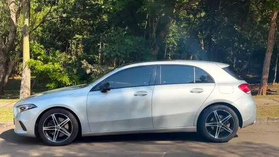MERCEDES-BENZ-A 250-2021