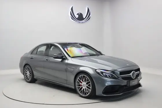 MERCEDES-BENZ C 63 AMG 4.0 V8 TURBO GASOLINA SEDAN 4P AUTOMÁTICO MERCEDES-BENZ C 63 AMG 4.0 V8 TURBO GASOLINA SEDAN 4P AUTOMÁTICO