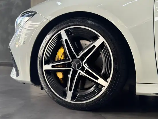 MERCEDES-BENZ-CLA 35 AMG-2024