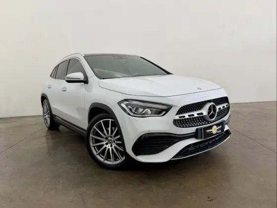 MERCEDES-BENZ GLA 200 1.3 GCI GASOLINA AMG LINE 7G-DCT MERCEDES-BENZ GLA 200 1.3 GCI GASOLINA AMG LINE 7G-DCT