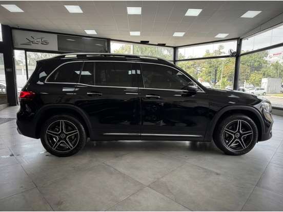MERCEDES-BENZ-GLB 200-2022