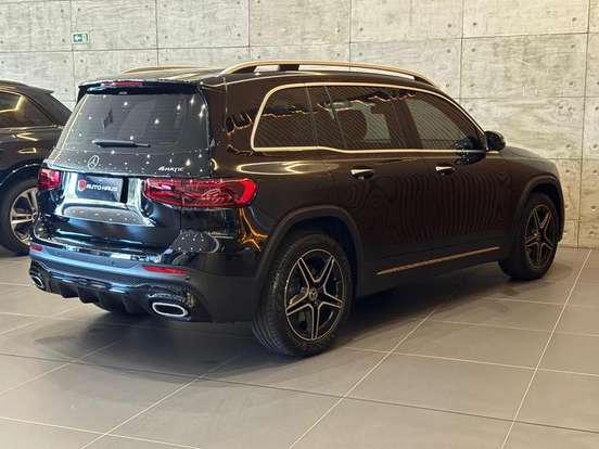 MERCEDES-BENZ-GLB 220-2.0 MHEV AMG LINE 4MATIC 8G-DCT MERCEDES-BENZ-GLB 220-2024