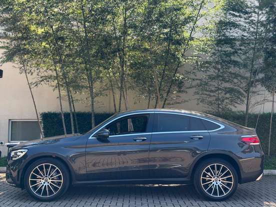 MERCEDES-BENZ-GLC 300-2019
