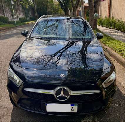MERCEDES-BENZ-A 200-2019