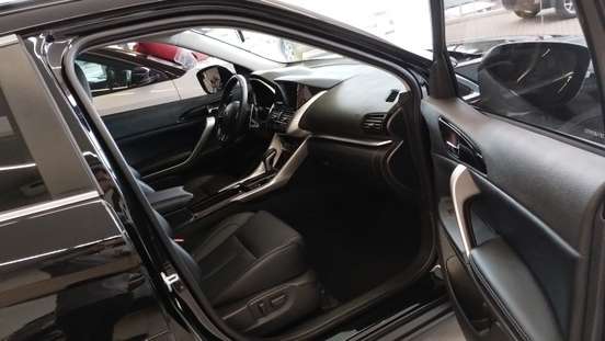 MITSUBISHI-ECLIPSE CROSS-2024