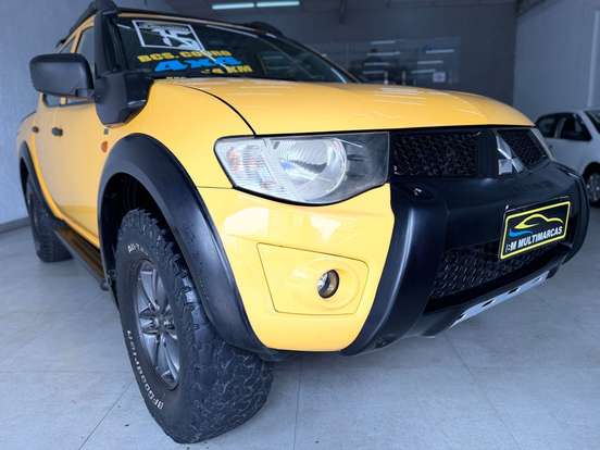 MITSUBISHI-L200 SAVANA-3.2 4X4 16V TURBO INTERCOOLER DIESEL 4P MANUAL MITSUBISHI-L200 SAVANA-2014