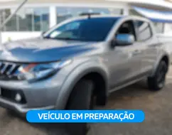 MITSUBISHI L200 TRITON 2.4 16V TURBO DIESEL SPORT GLS CD 4P 4X4 AUTOMÁTICO MITSUBISHI L200 TRITON 2.4 16V TURBO DIESEL SPORT GLS CD 4P 4X4 AUTOMÁTICO