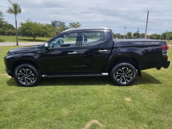 MITSUBISHI-L200 TRITON-2023
