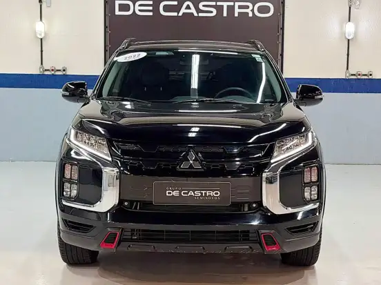 MITSUBISHI-OUTLANDER-2021