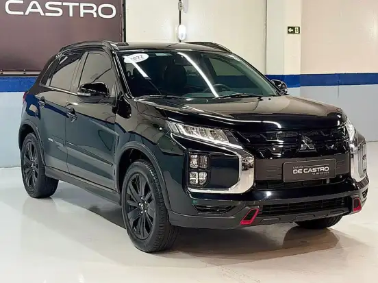 MITSUBISHI-OUTLANDER-2021