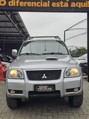 MITSUBISHI-PAJERO-2.5 HD 4X4 8V TURBO INTERCOOLER DIESEL 4P MANUAL MITSUBISHI-PAJERO-2006