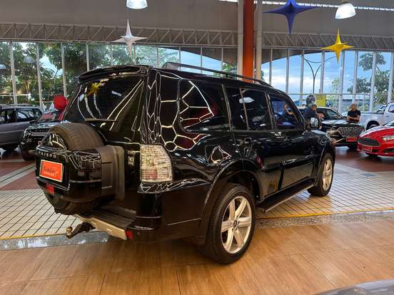 MITSUBISHI-PAJERO FULL-3.2 HPE 4X4 16V TURBO INTERCOOLER DIESEL 4P AUTOMÁTICO MITSUBISHI-PAJERO FULL-2012