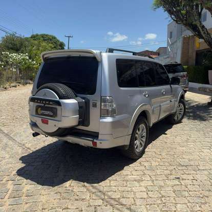 MITSUBISHI-PAJERO FULL-3.2 HPE 4X4 16V TURBO INTERCOOLER DIESEL 4P AUTOMÁTICO MITSUBISHI-PAJERO FULL-2012