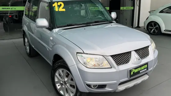 MITSUBISHI PAJERO TR4 2.0 4X2 16V 140CV FLEX 4P MANUAL MITSUBISHI PAJERO TR4 2.0 4X2 16V 140CV FLEX 4P MANUAL