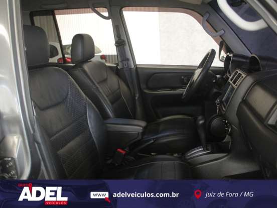MITSUBISHI-PAJERO TR4-2014