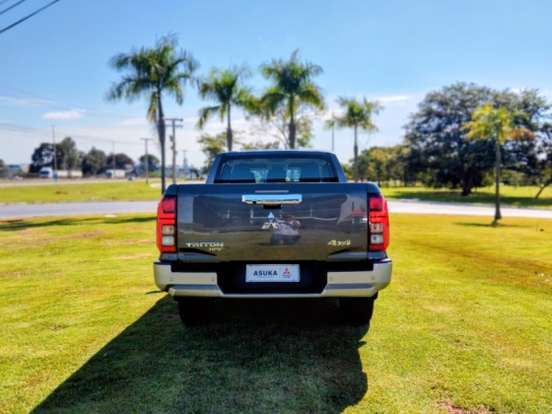 MITSUBISHI-TRITON-2.4 BITURBO DIESEL CD HPE-S 4X4 AUTOMÁTICO MITSUBISHI-TRITON-2025