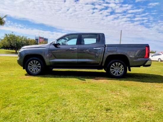 MITSUBISHI-TRITON-2.4 BITURBO DIESEL CD HPE-S 4X4 AUTOMÁTICO MITSUBISHI-TRITON-2025